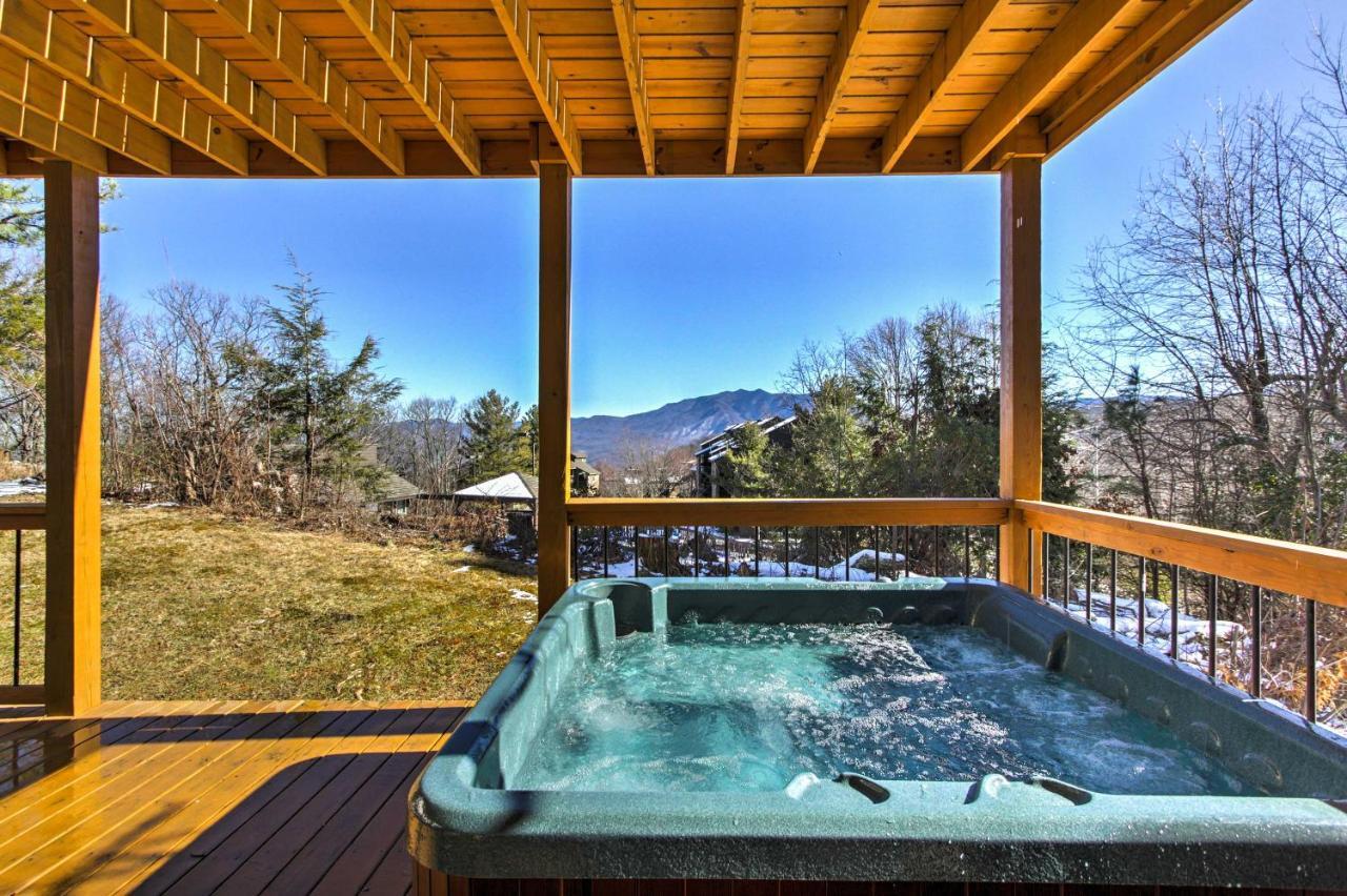 Mint Manor Gatlinburg Home With Hot Tub And Sauna! 외부 사진